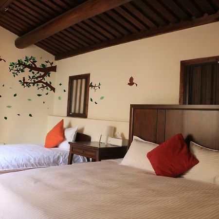 Longmen Inn Bed And Breakfast Jinning المظهر الخارجي الصورة